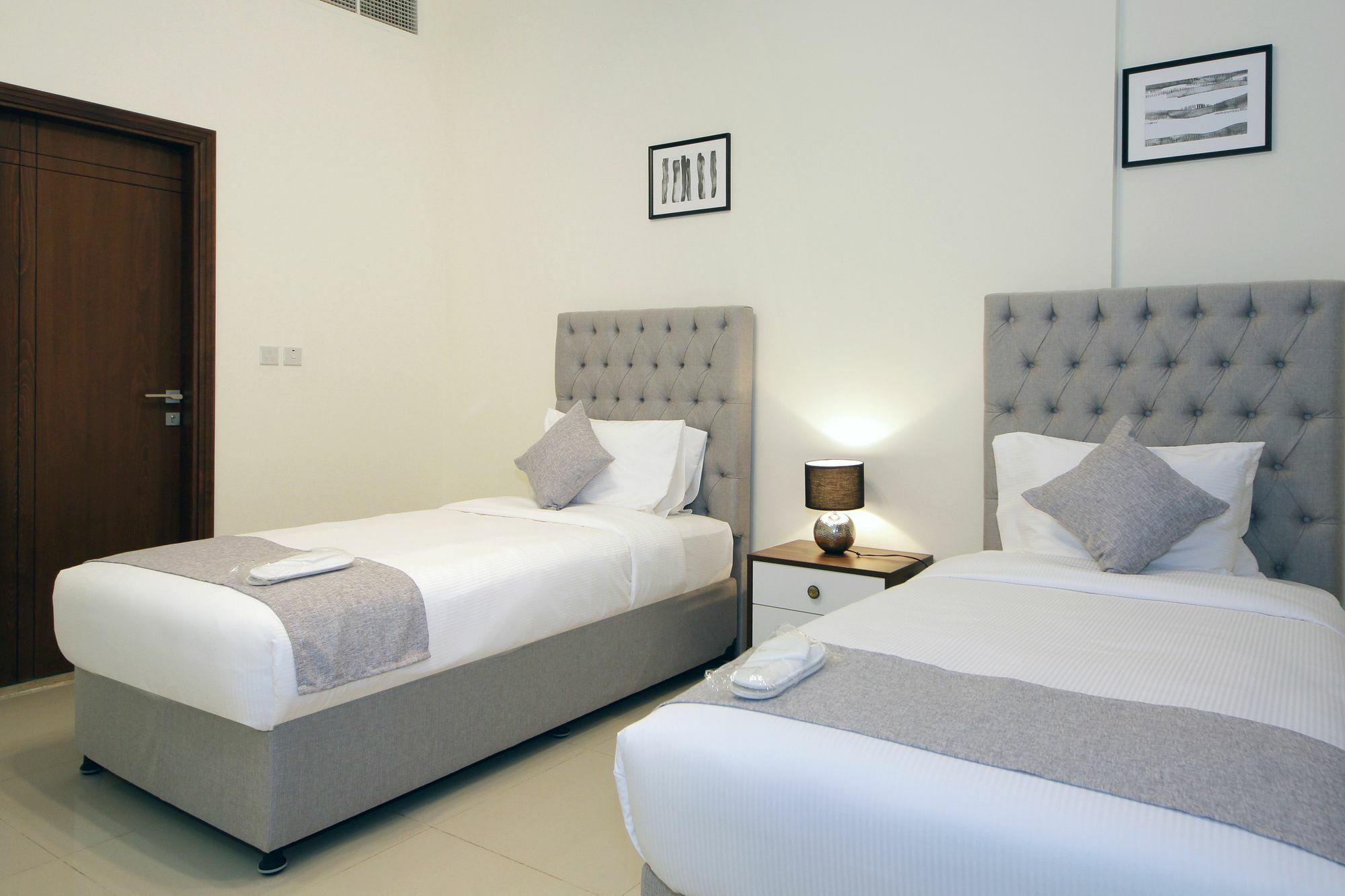 Spacious 2 Bedroom In Al Telal 11, Al Barsha 1 Dubaï Extérieur photo