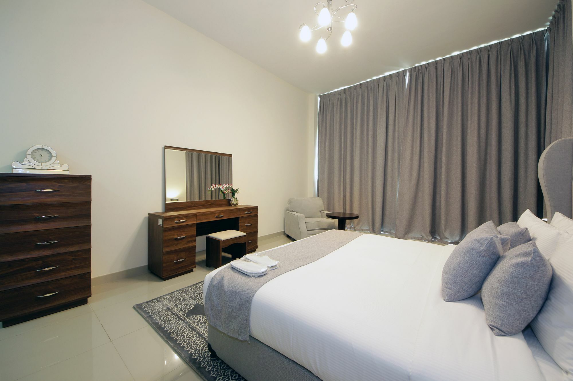 Spacious 2 Bedroom In Al Telal 11, Al Barsha 1 Dubaï Extérieur photo