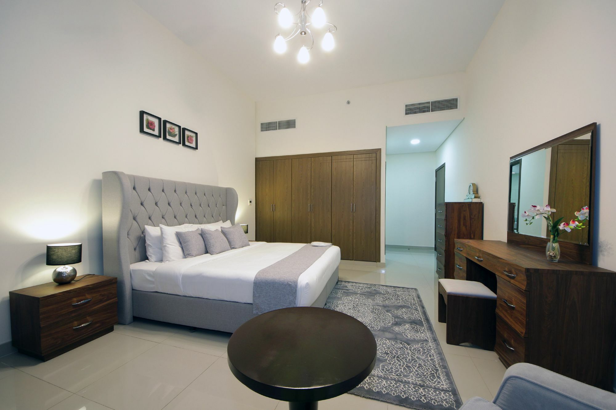 Spacious 2 Bedroom In Al Telal 11, Al Barsha 1 Dubaï Extérieur photo