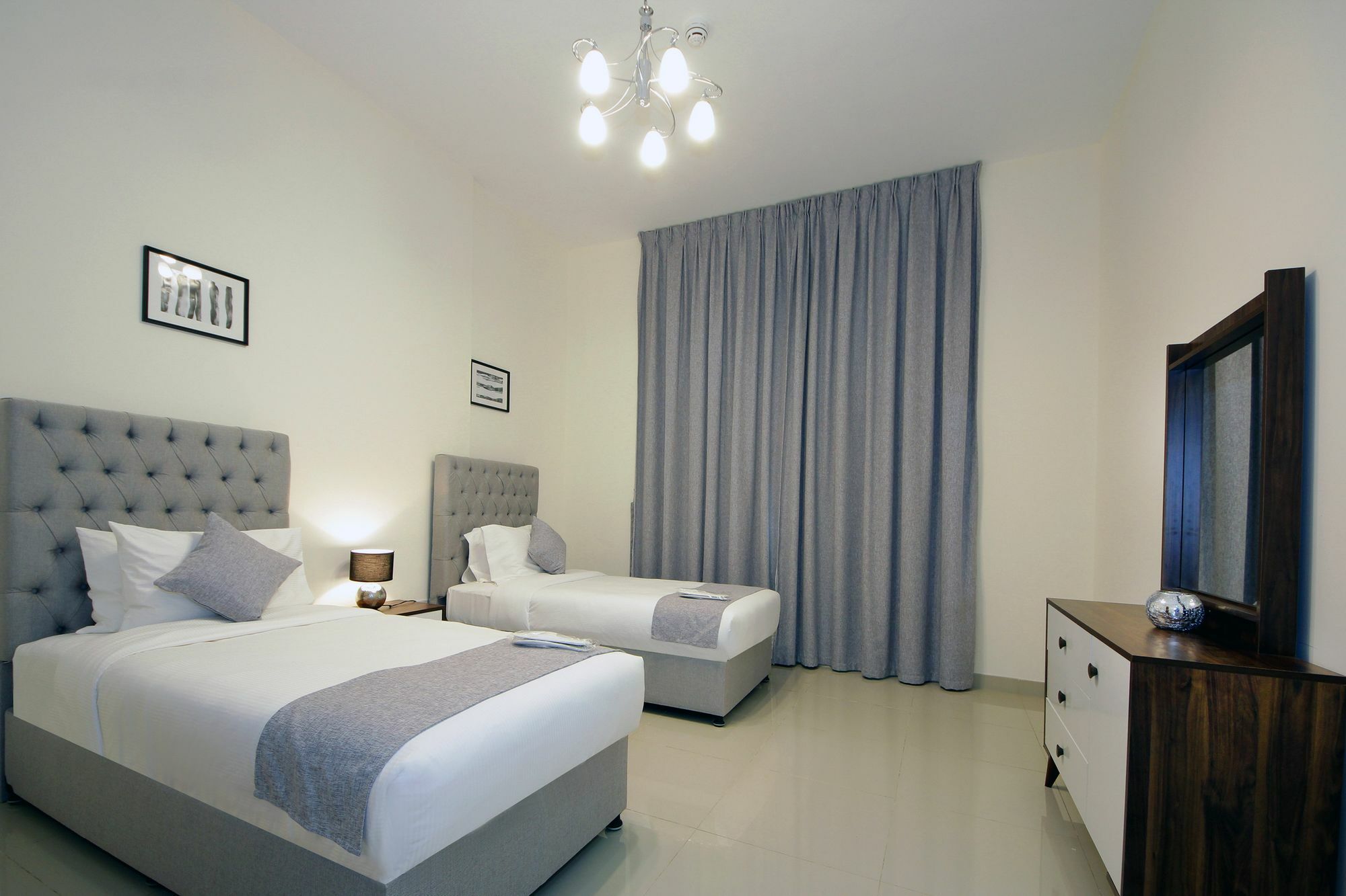 Spacious 2 Bedroom In Al Telal 11, Al Barsha 1 Dubaï Extérieur photo